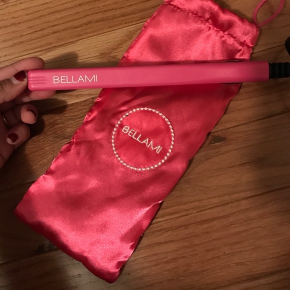 Bellami mini hair straightener