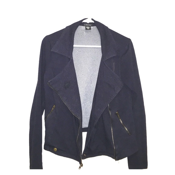 1/9/16 PRICE DROP Blue Jacket w/Gold Zippering
