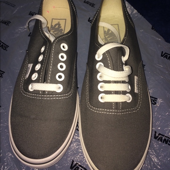 🆕Vans Authentic Lo Pro Skate Shoes Unisex - Picture 5 of 6
