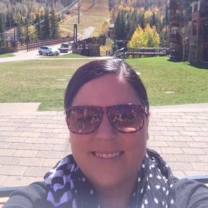 Meet your Posher, Heather