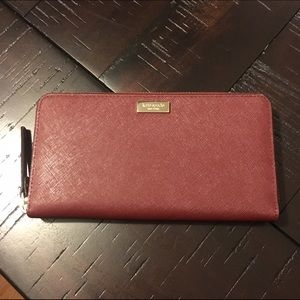 Kate Spade Zip Wallet