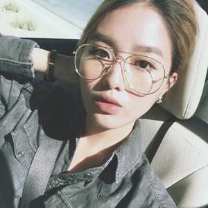 Meet your Posher, Nikki