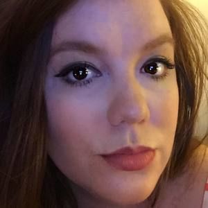 Meet your Posher, Hillary