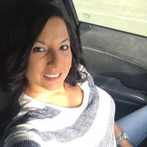 Meet your Posher, Jeneva