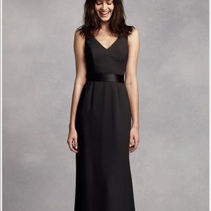 Stunning Classic Vera Wang Bridesmaid Dress