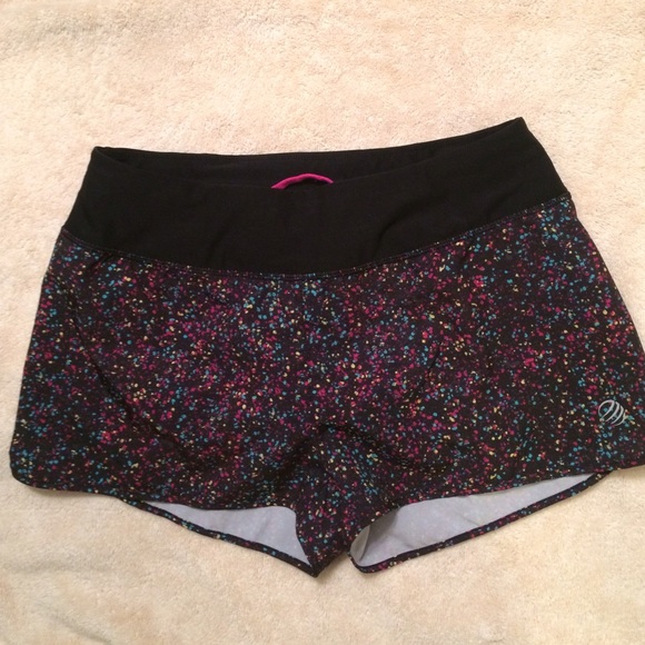 Splatter paint running shorts EUC🏃🏻‍♀️💕
