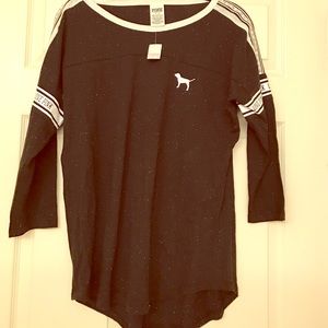 NWT VS PINK speckled tee!