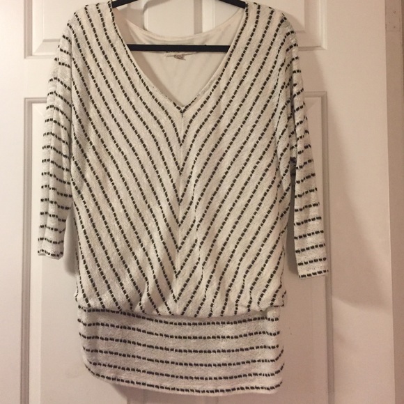 Knox Rose layered hip hugging sweater