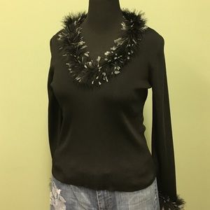 Dana Buchman Size L sweater