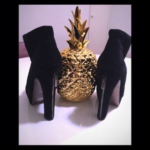 BCBGeneration ankle boots