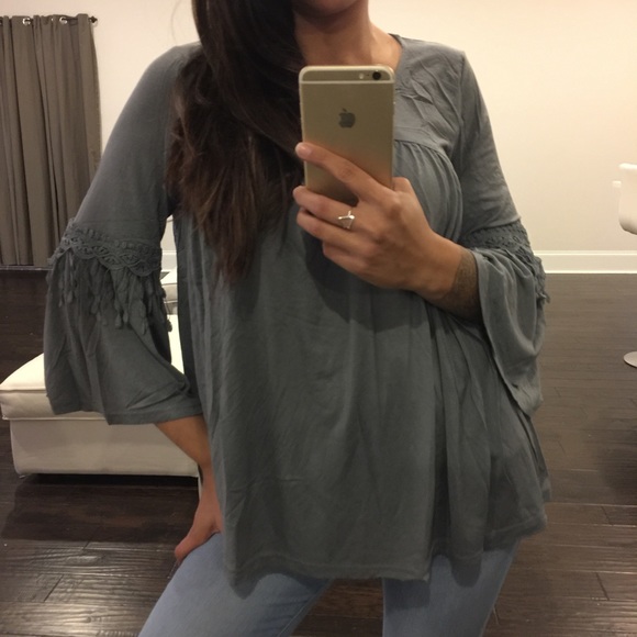 Lace Trim Bell Sleeve Babydoll Top - Picture 4 of 4