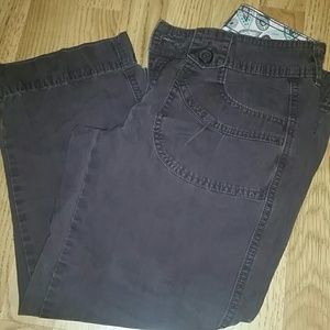 Dark brown Maurices capris