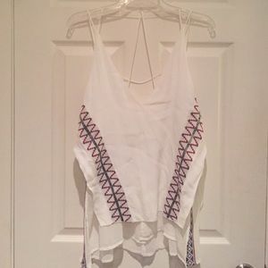 White Zara camisole - EUC only worn twice. Sz L
