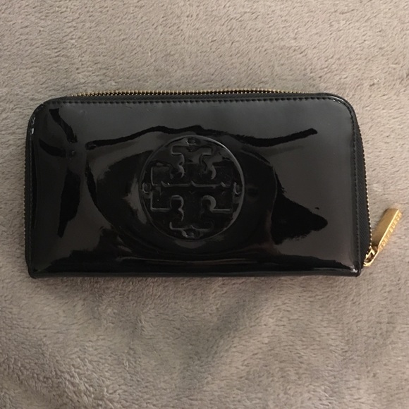 Tory Burch Wallet