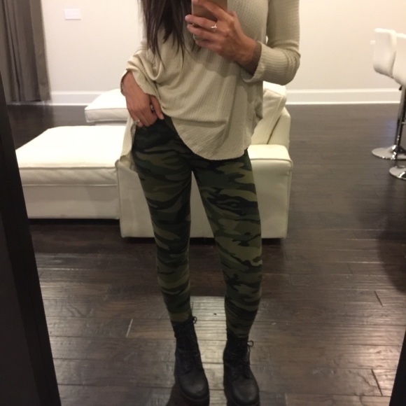 1 LEFT! Camo Knit Leggings - Picture 2 of 4
