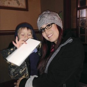 Meet your Posher, Candice