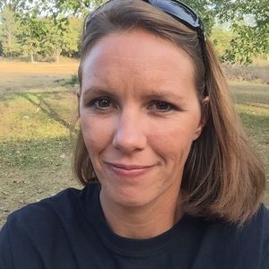 Meet your Posher, Eva