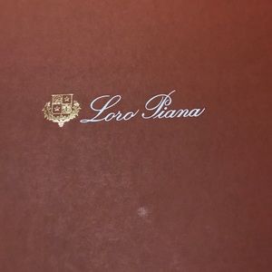 Lori Piana cashmere scarf