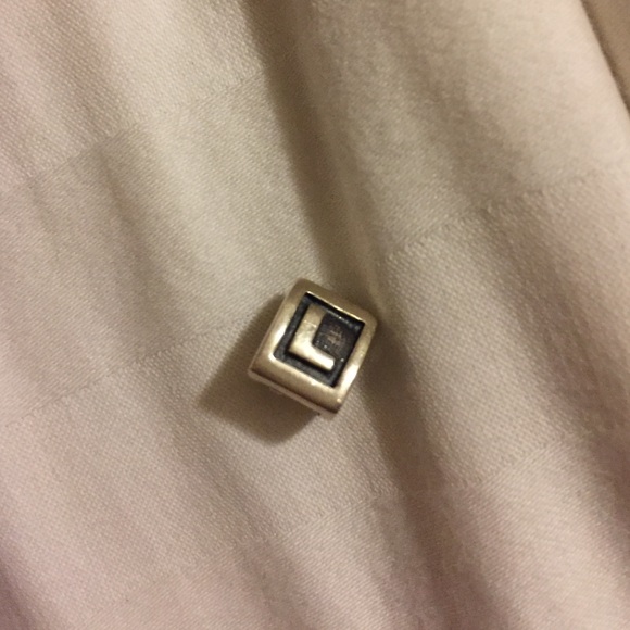 Pandora L charm