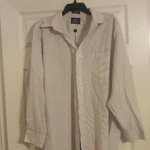 Stafford 17 and 1/2 -35 wrinkle free