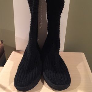 Quilted Black Uggs