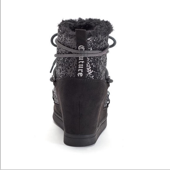 Juicy Couture Black Glitter Wedge Ankle Boot NWT - Picture 4 of 4
