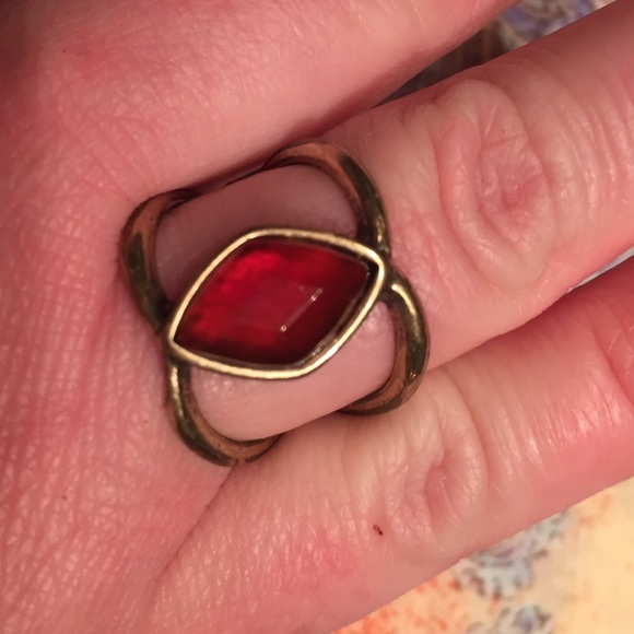 Lucky Brand gold tone red stone ring