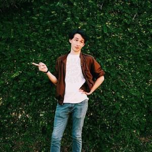 Meet your Posher, Chase