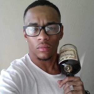 Meet your Posher, Errik