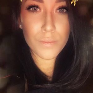 Meet your Posher, Michell