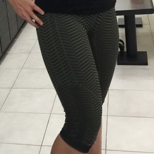 Lululemon In the Flow Gently Used leggings