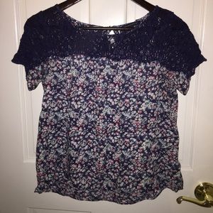 American Eagle Top