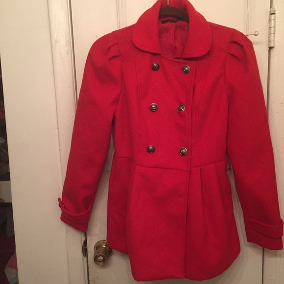 Cute Red Peacoat! - Picture 2 of 6