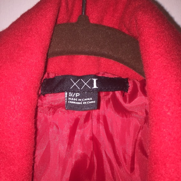 Cute Red Peacoat! - Picture 4 of 6