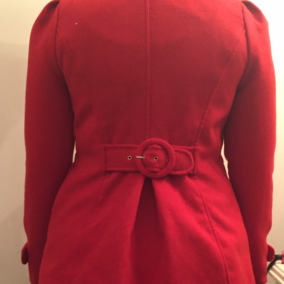 Cute Red Peacoat! - Picture 6 of 6