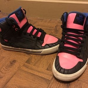 Womans Supra High Tops
