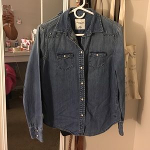 AEO Denim Long Sleeve Shirt