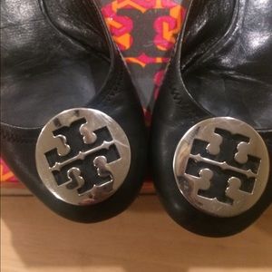 Tory Burch black flats sz 7