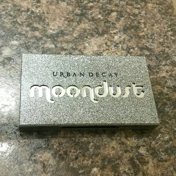 Urban Decay Moondust Palette
