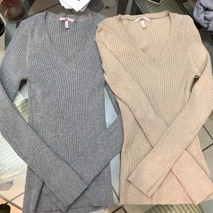 Victoria Secret VNeck Ribbed Long Sleeve