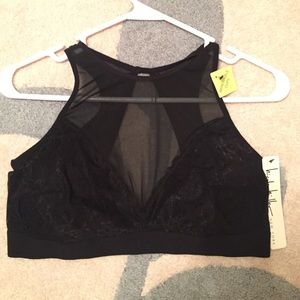 High top brallete NWT