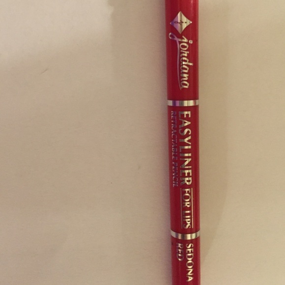 Jordan's Sedona red lip liner