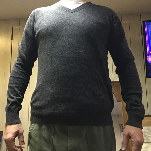 Gap men's sweater