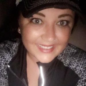 Meet your Posher, Kendra