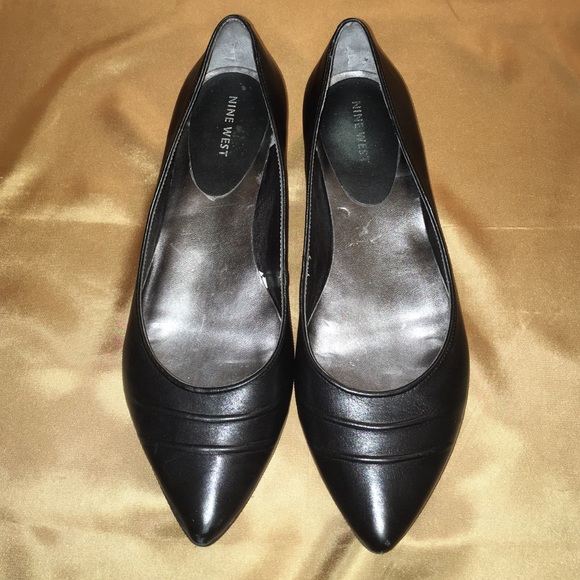 Nine West Black Leather Flats