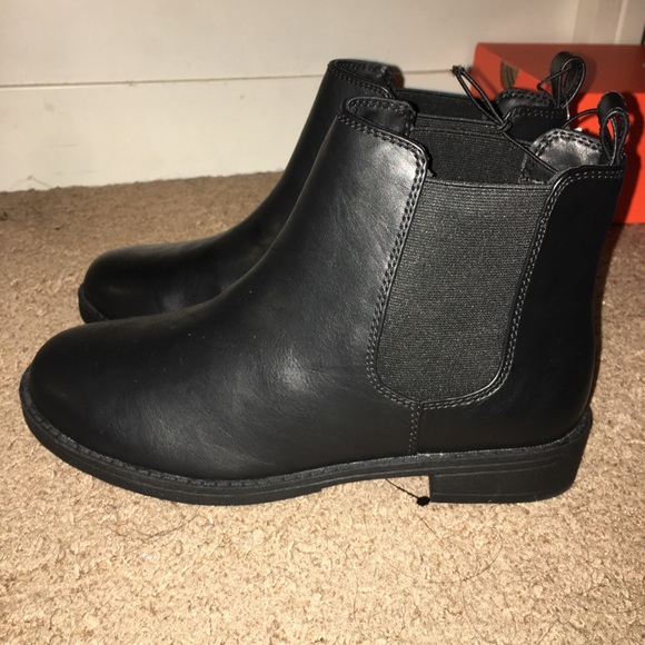 NWT Chelsea boots from h&m.