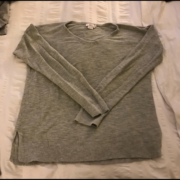 Vineyard vines boyfriend fit sweater