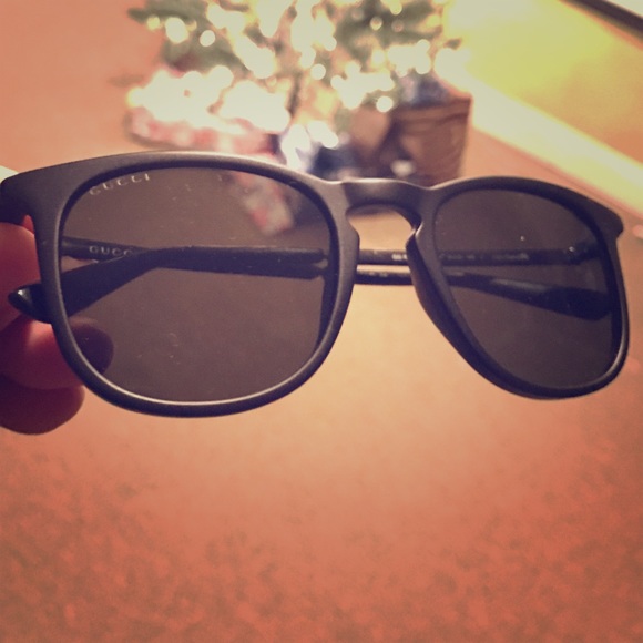 Gucci Sunglasses - Picture 1 of 4