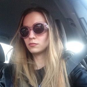 Meet your Posher, Heather