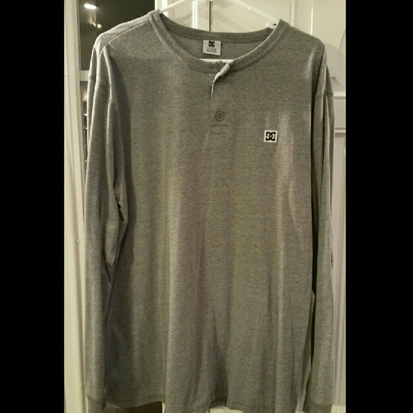 Men's DC shirt